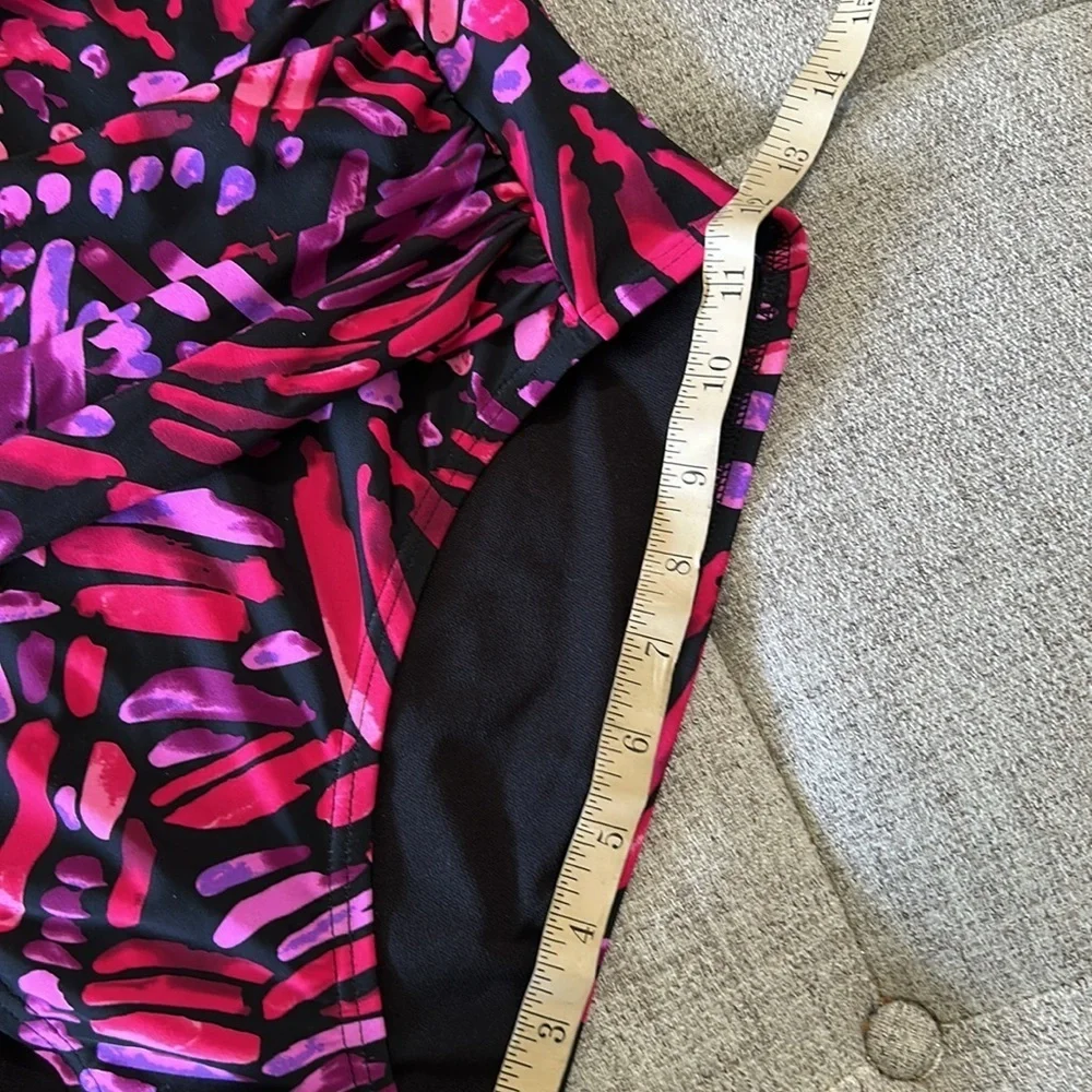 SHORE CLUB ONE PIECE BATHING SUIT PINK AND VIOLET SIZE 16